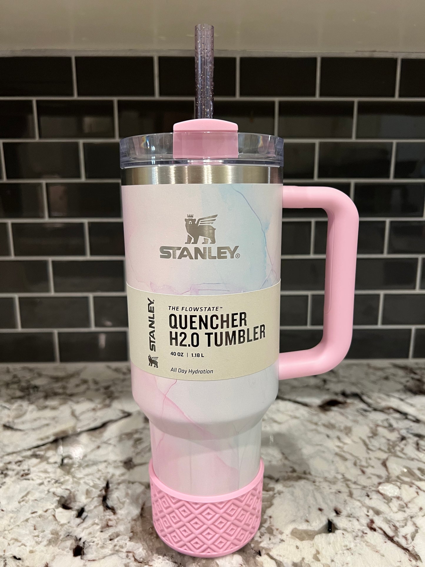 Lavender Glitter Straw (40oz Tumbler)