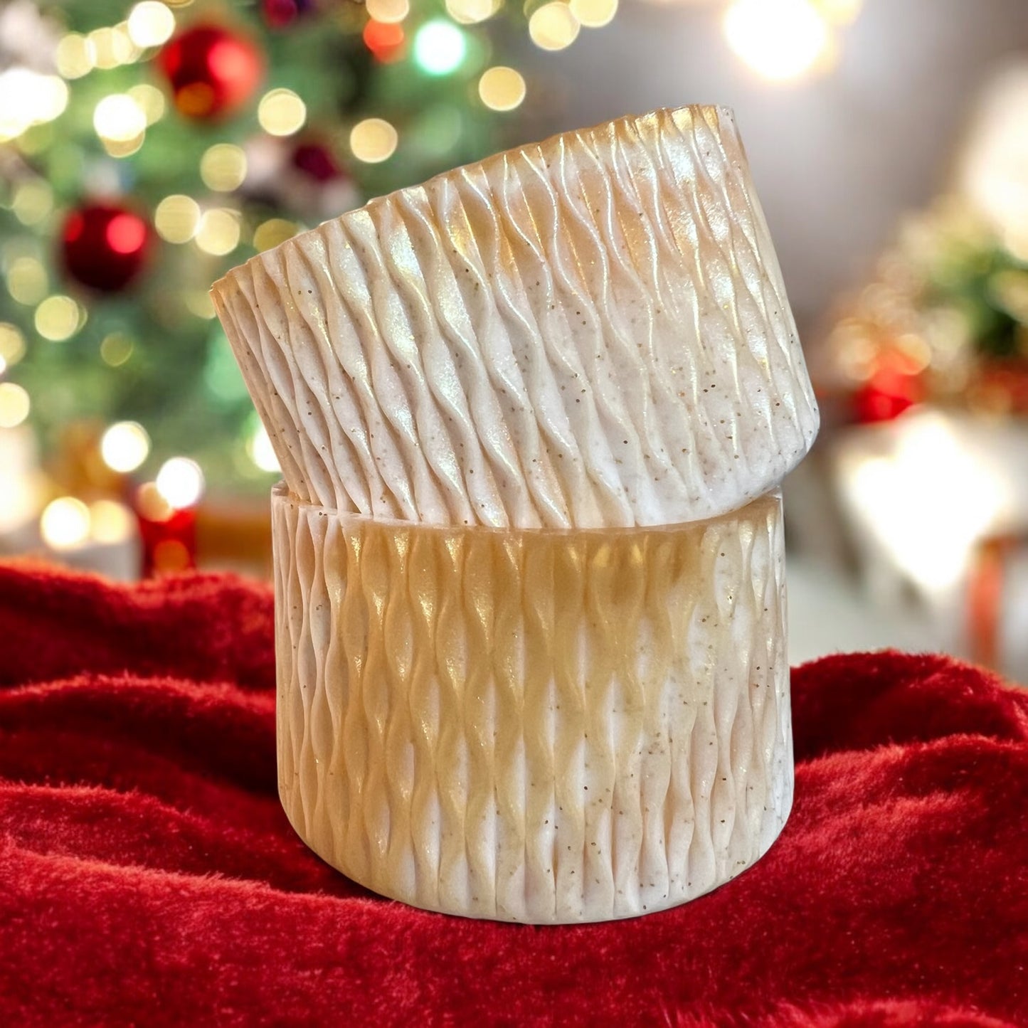 Holiday White Gold SHIMMER WAVES Silicone Tumbler Boot