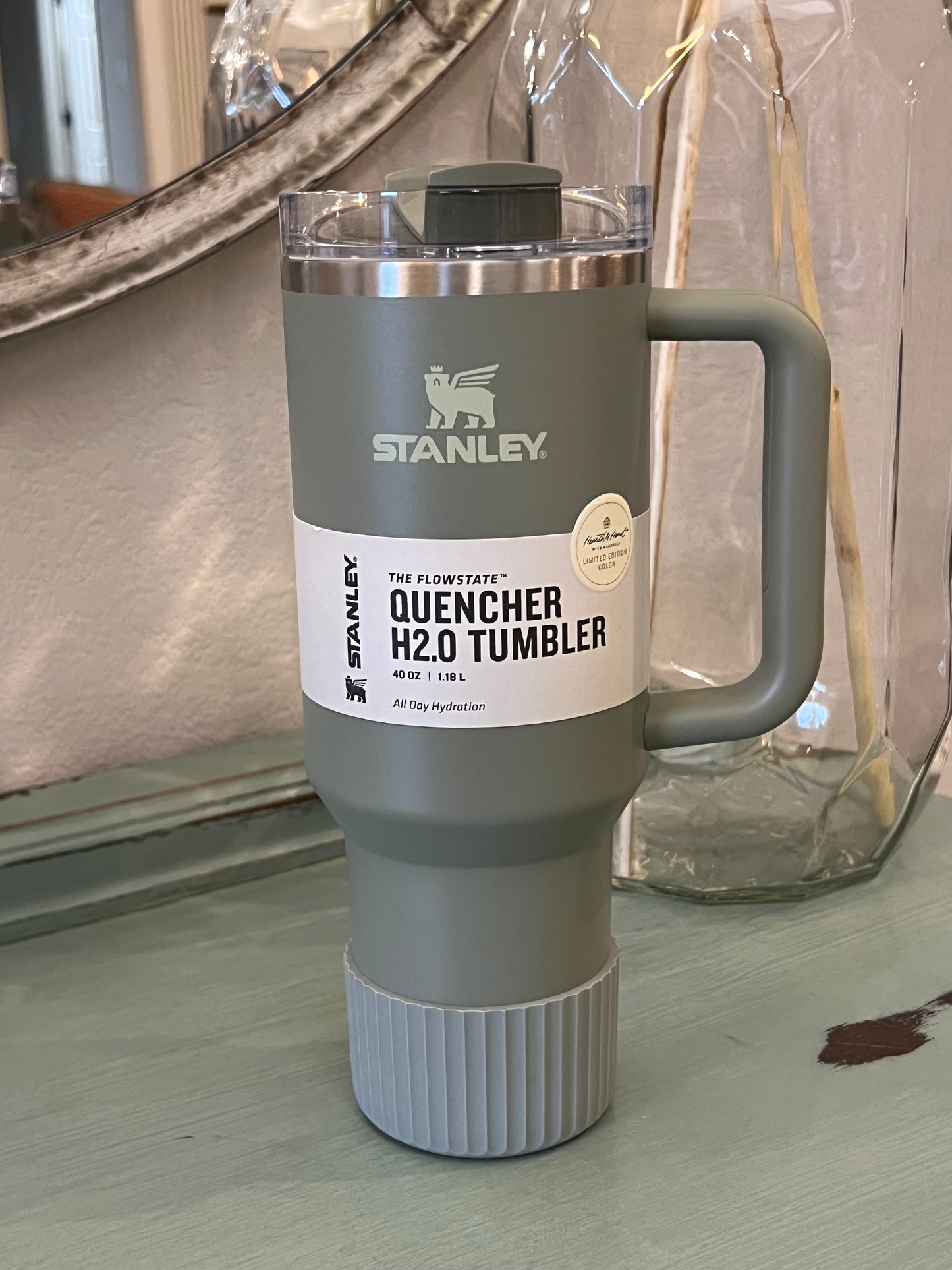 Sage Green FLUTED Silicone Tumbler Boot