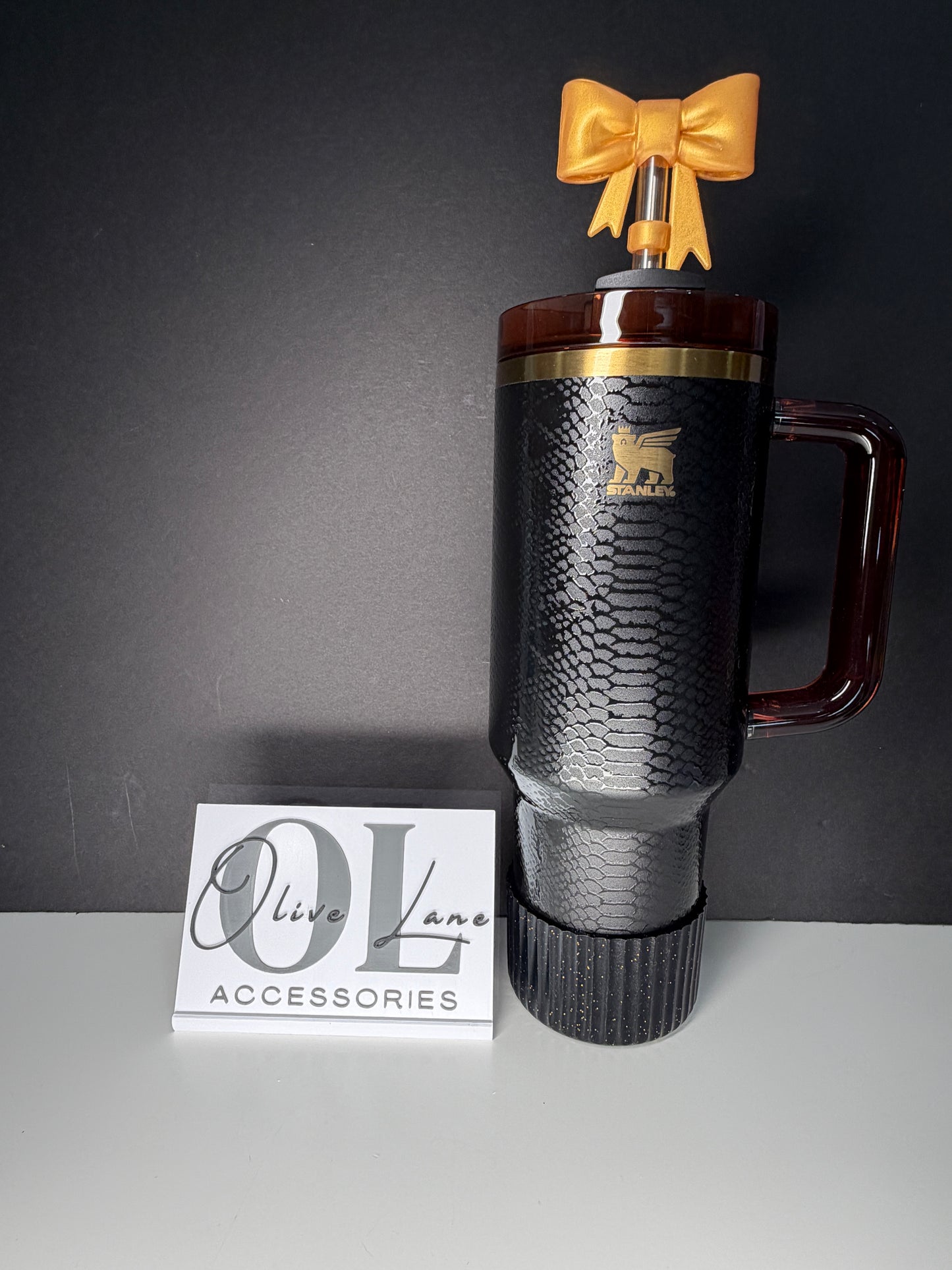 Black Gold Glitter Shiny FLUTED - Silicone Tumbler Boot