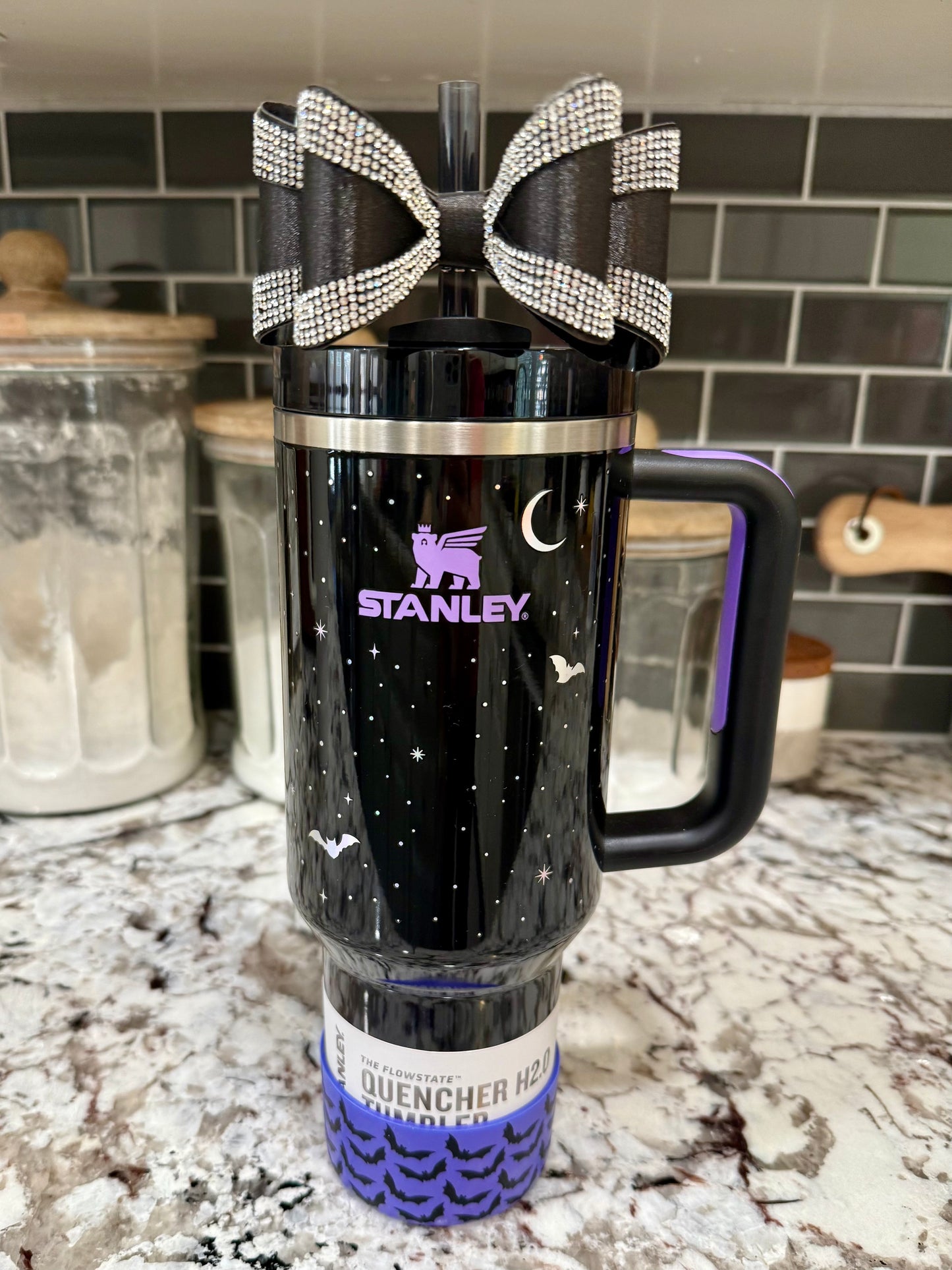 Black Luxe - Boujee Tumbler Bow