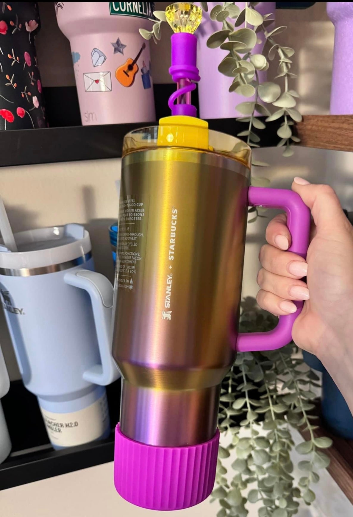 Violet Chamelean FLUTED Silicone Tumbler Boot