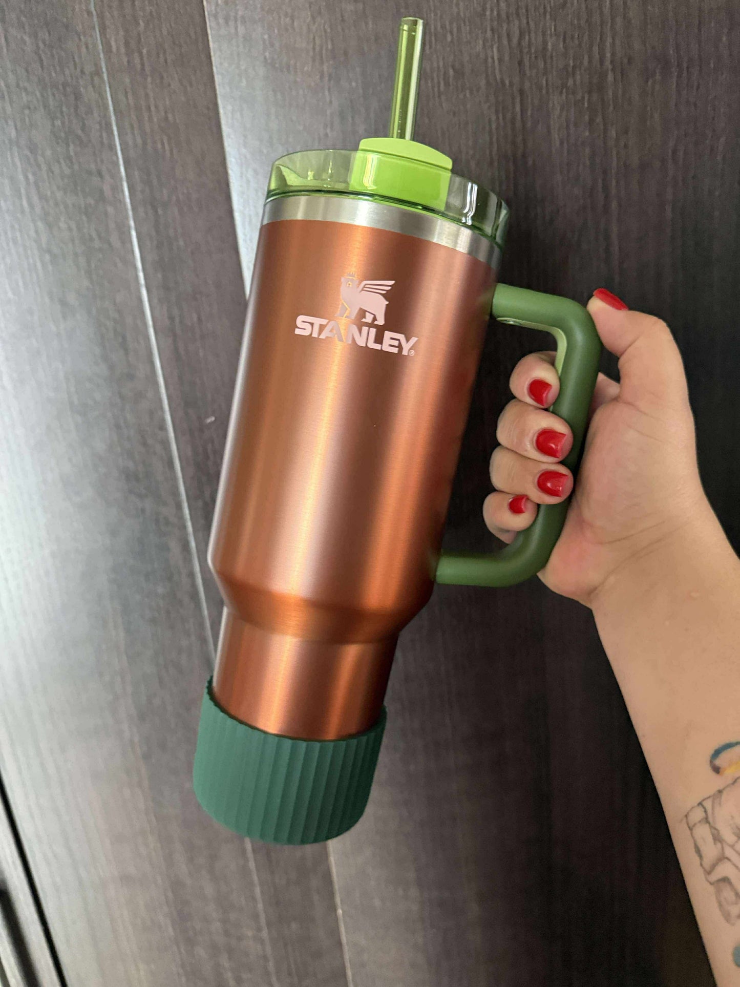Forest Green FLUTED Silicone Tumbler Boot
