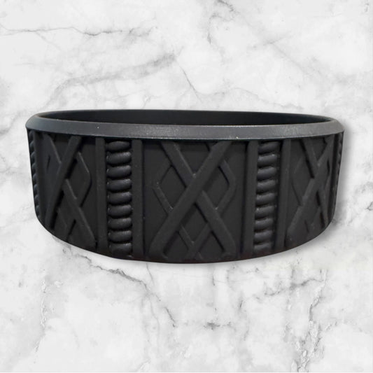 Black Shorty Sweater 3.25"- Silicone Tumbler Boot