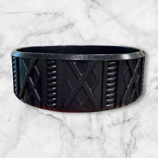 Black Metallic Shorty Sweater 3.25"- Silicone Tumbler Boot