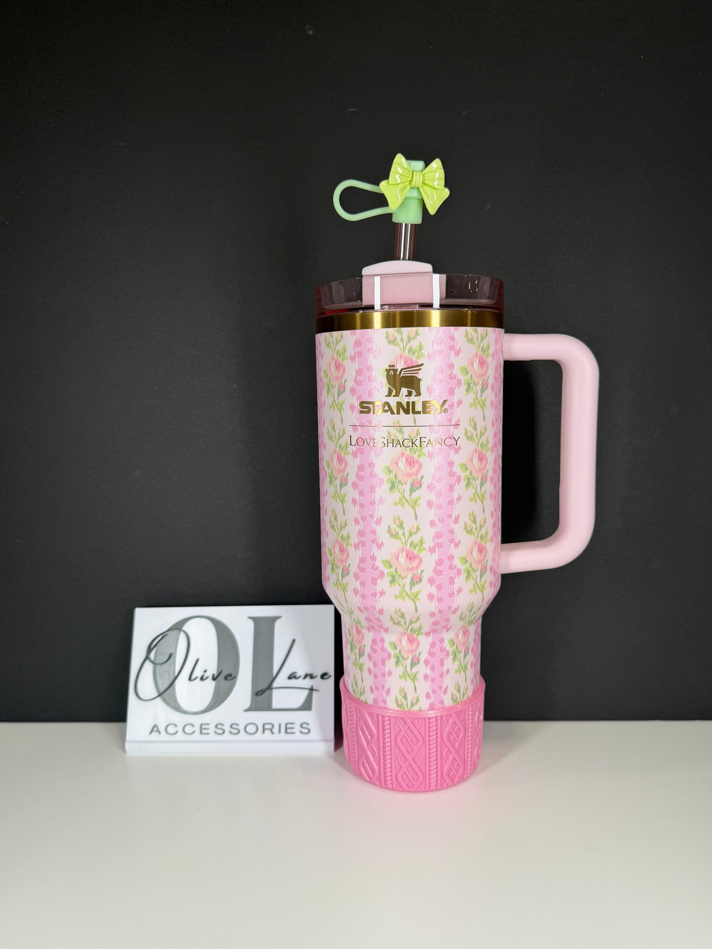 Bubblegum SHIMMER - SWEATER Silicone Tumbler Boot