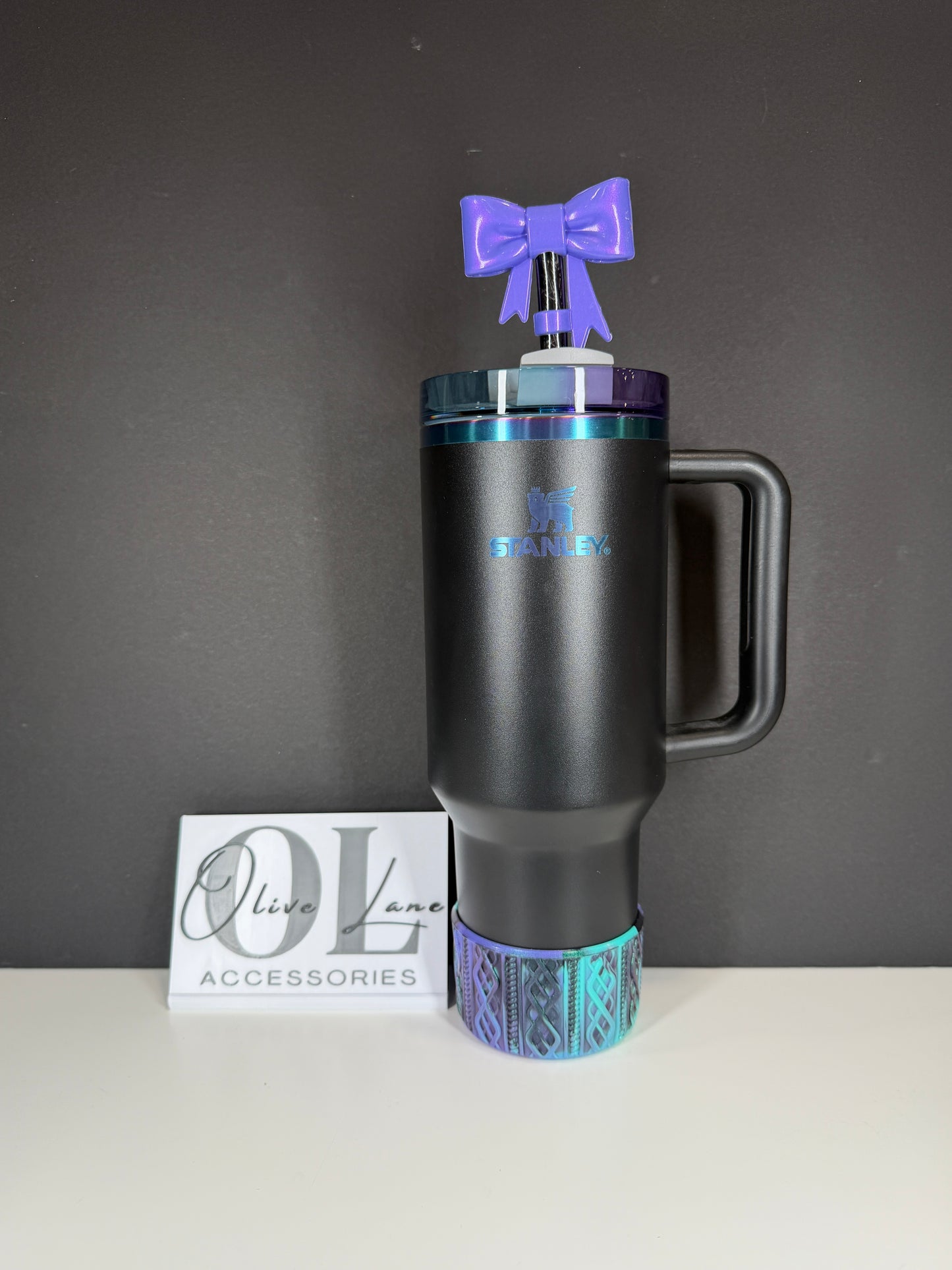 Caitlin Swirl SHIMMER - SWEATER Silicone Tumbler Boot
