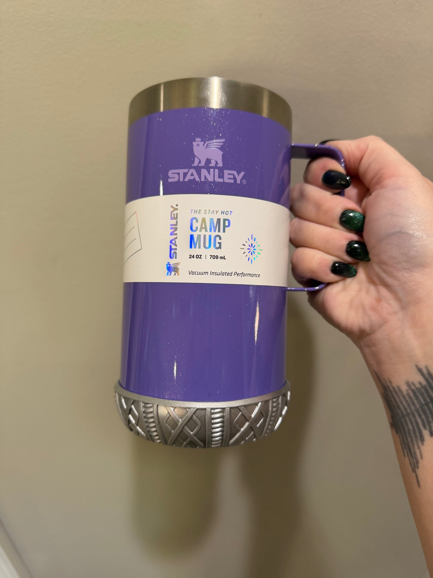 Silver Metallic Shorty Sweater 3.25"- Silicone Tumbler Boot