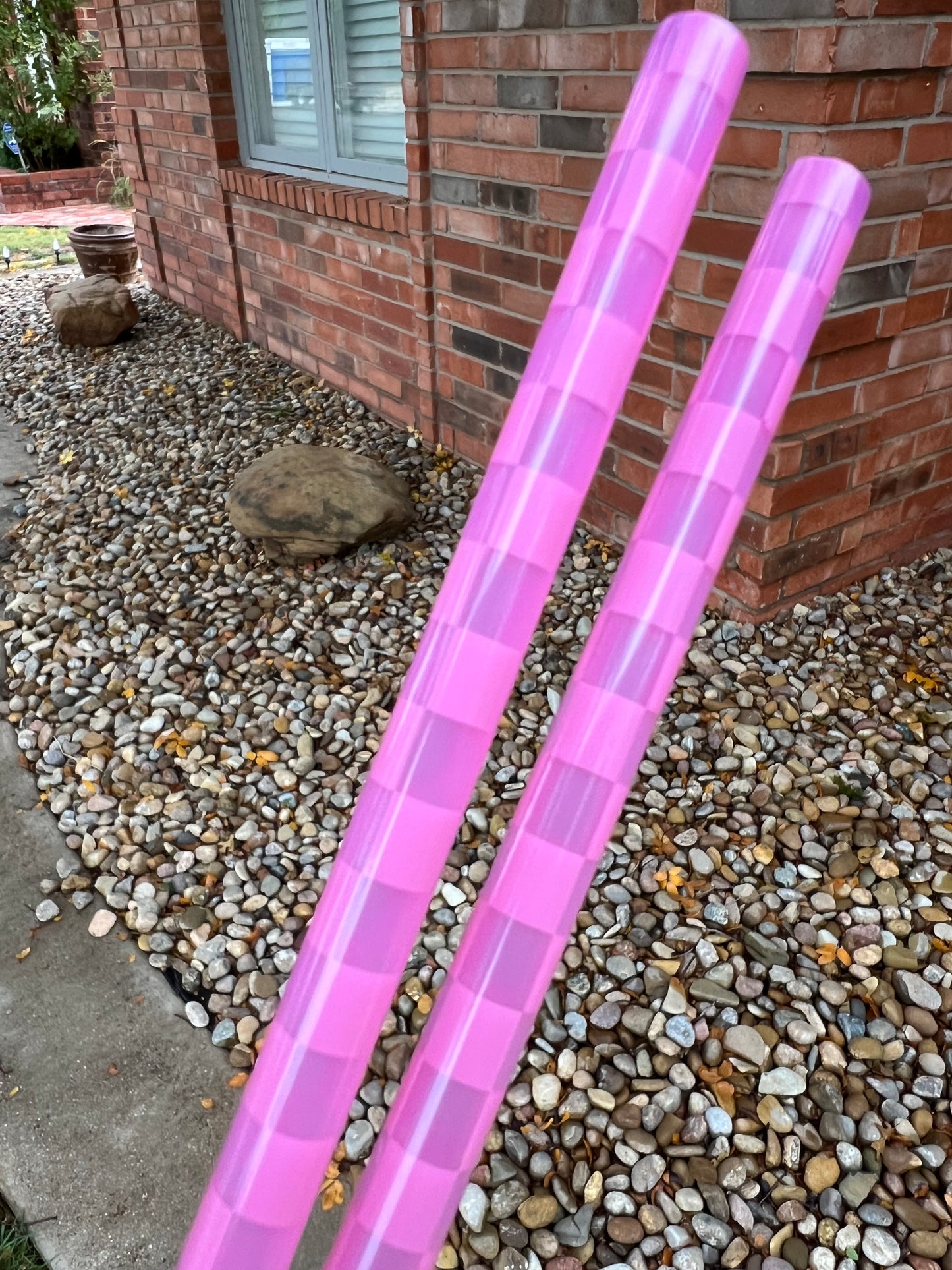 Clear Color Change Pink Check Straw (40oz Tumbler)
