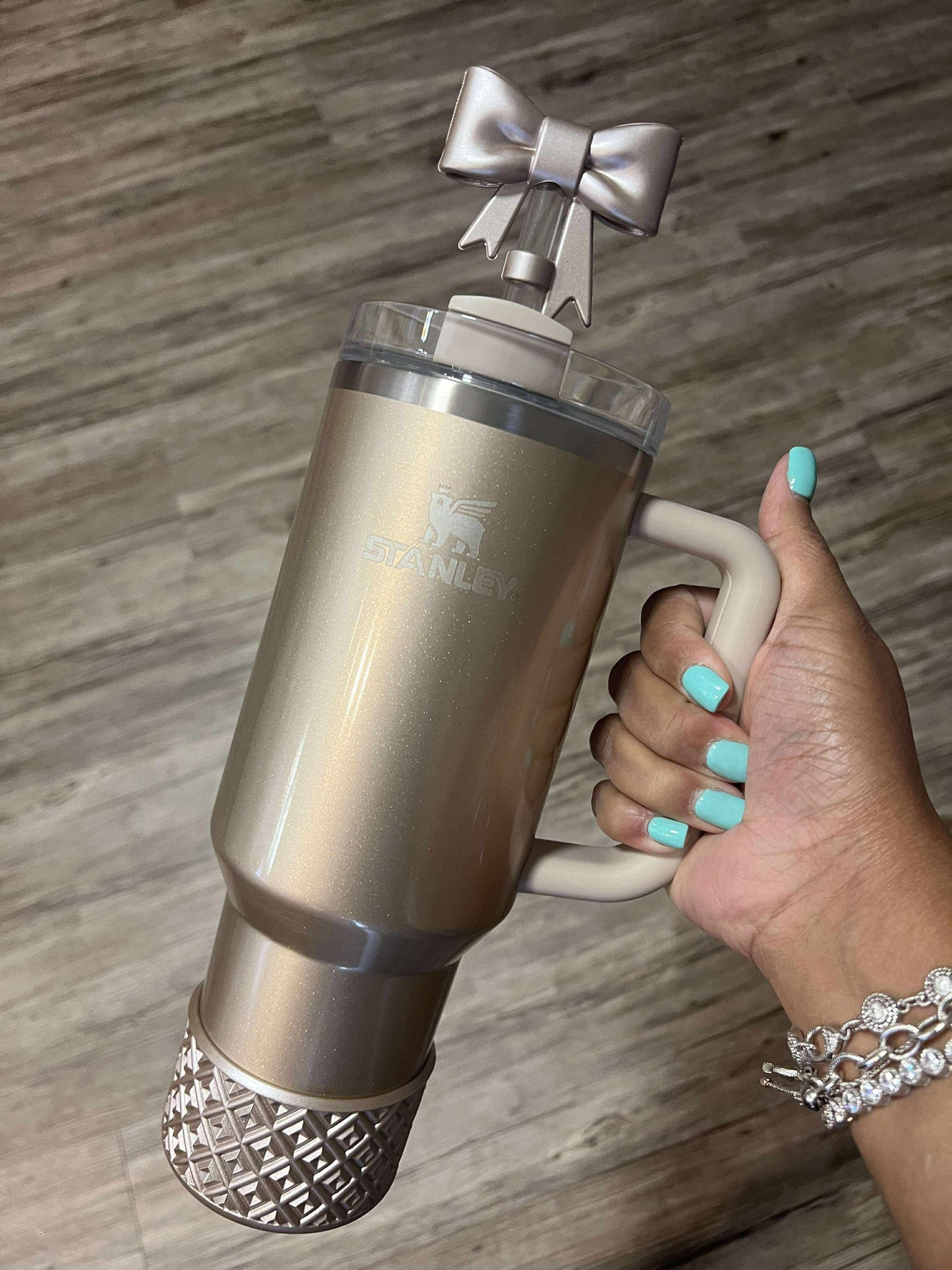 Champagne - DIAMOND Silicone Tumbler Boot