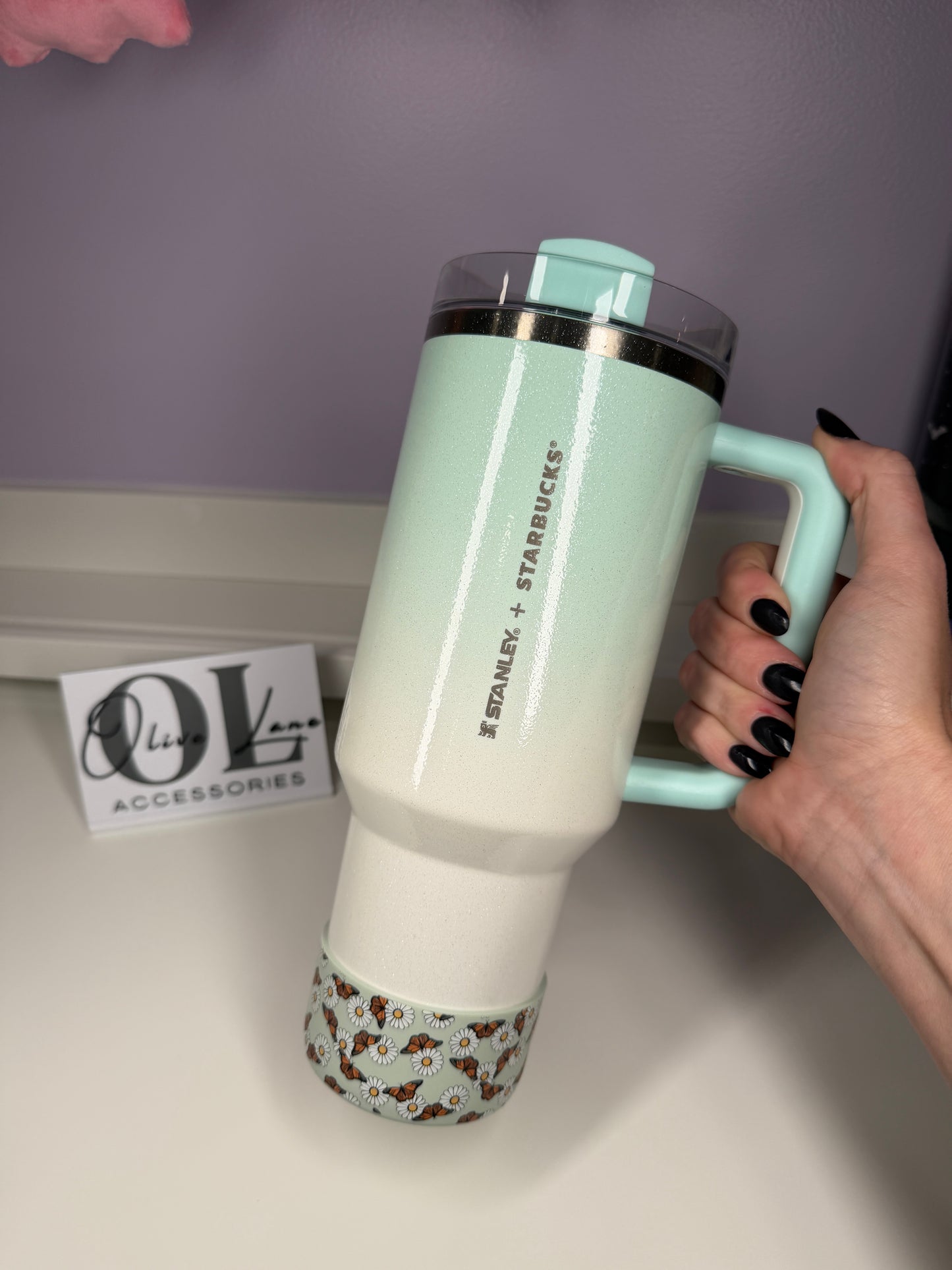 Monarch's & Daisies  - Silicone Tumbler Boot
