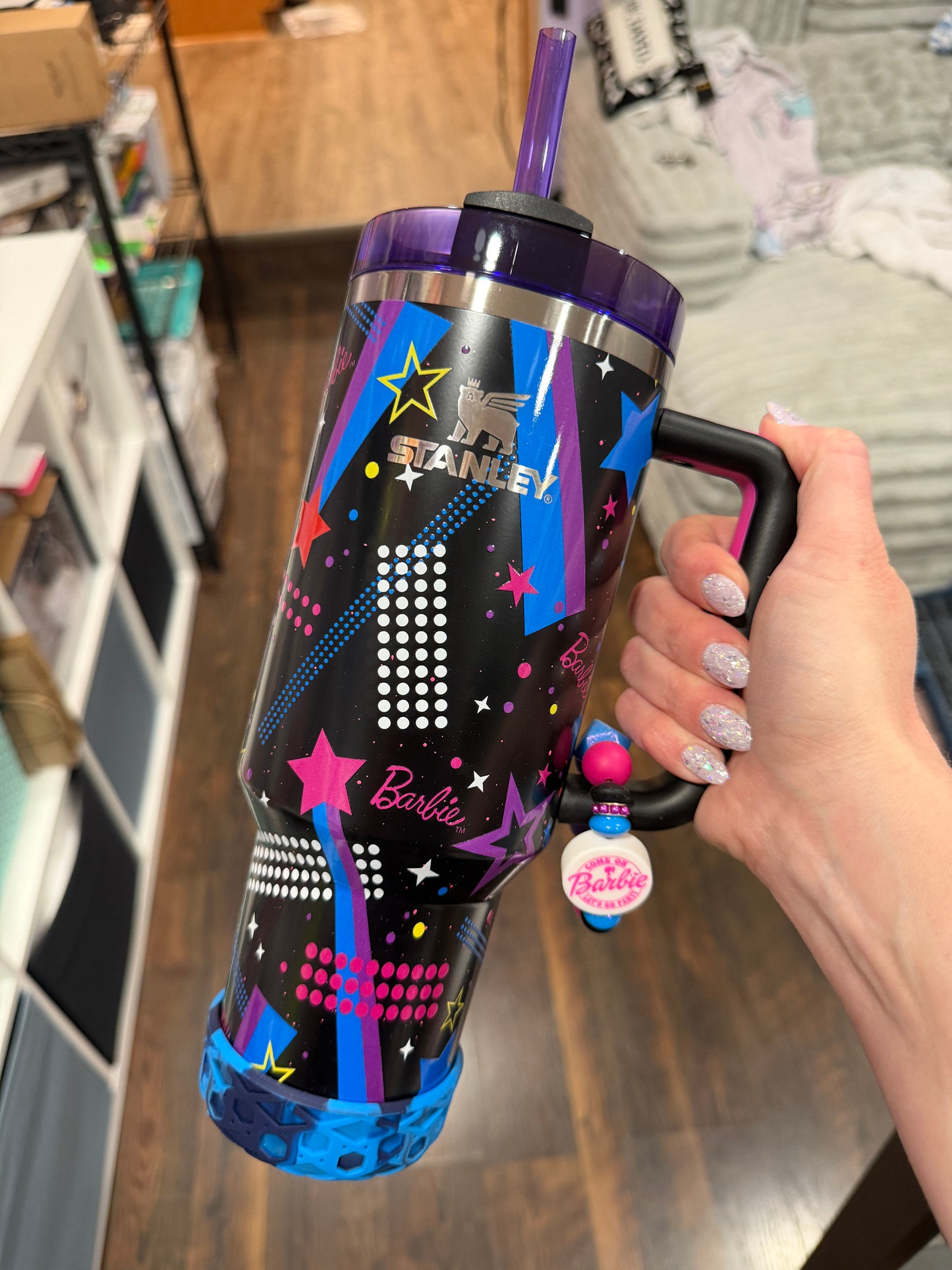 The Blues Swirl Shorty Waffle 3" - Silicone Tumbler Boot