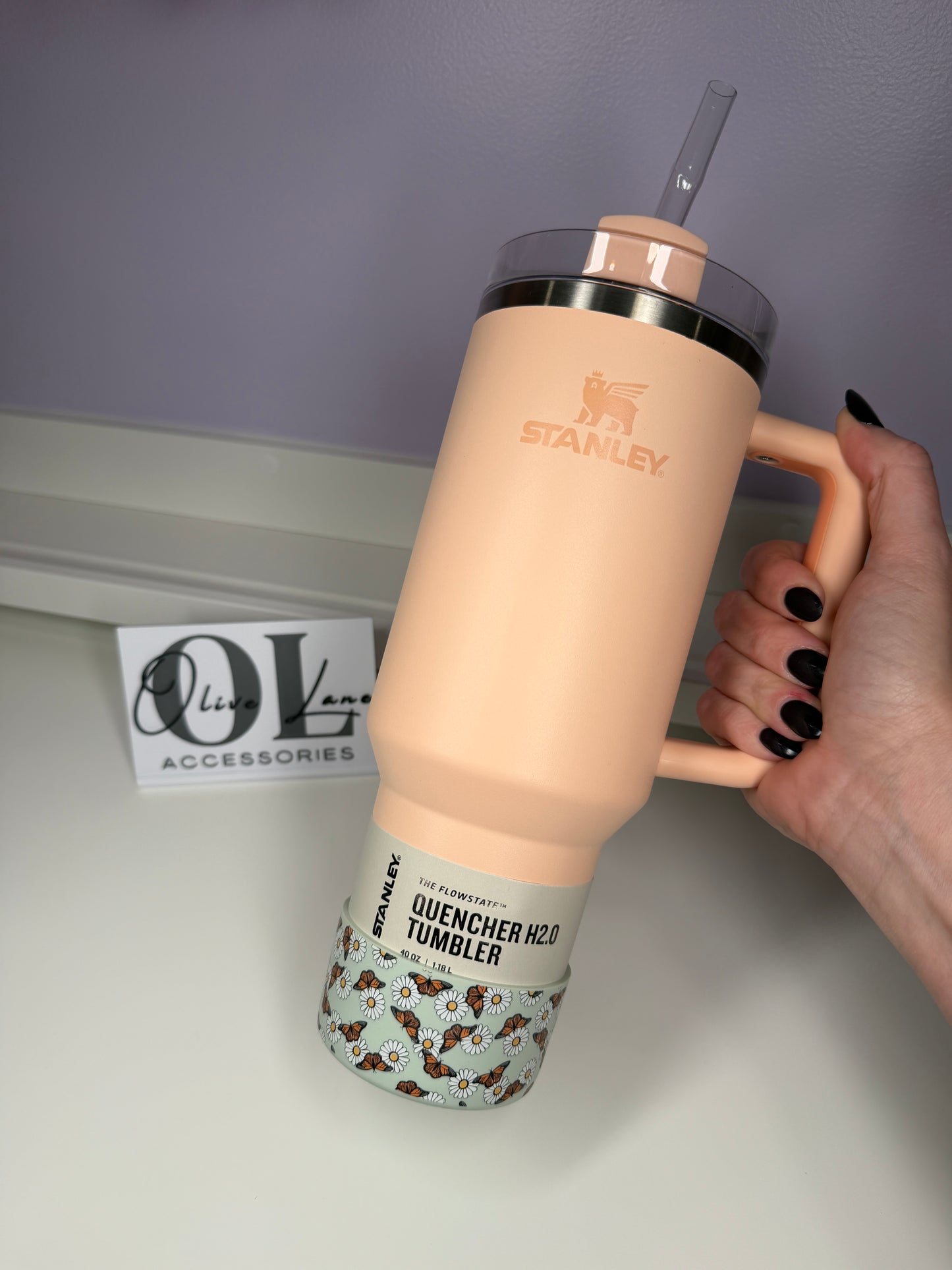 Monarch's & Daisies  - Silicone Tumbler Boot