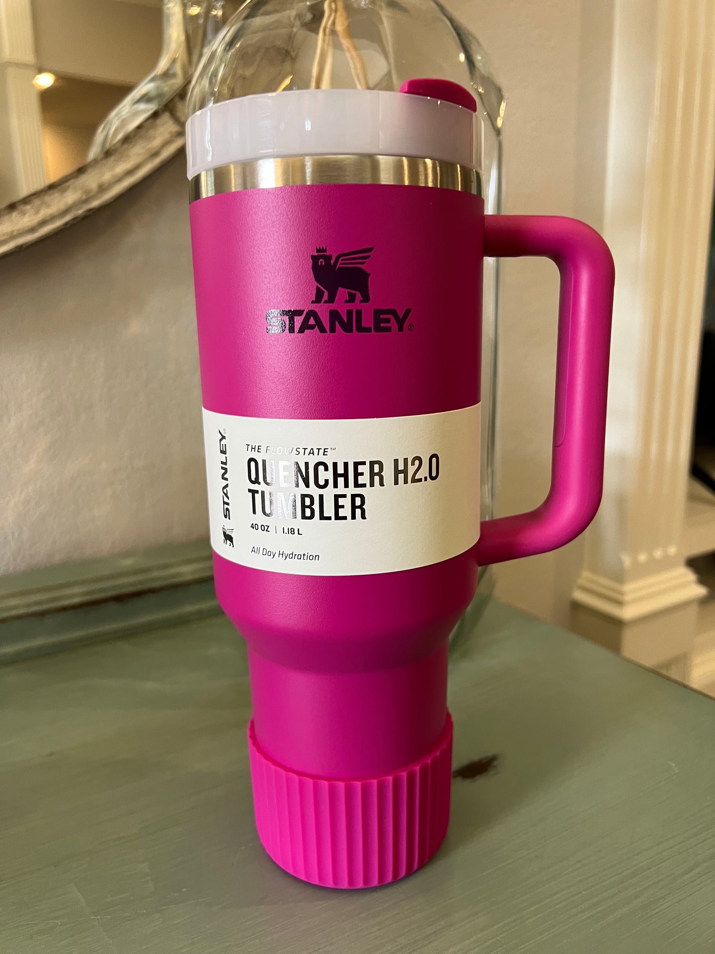 Fuchsia FLUTED Silicone Tumbler Boot