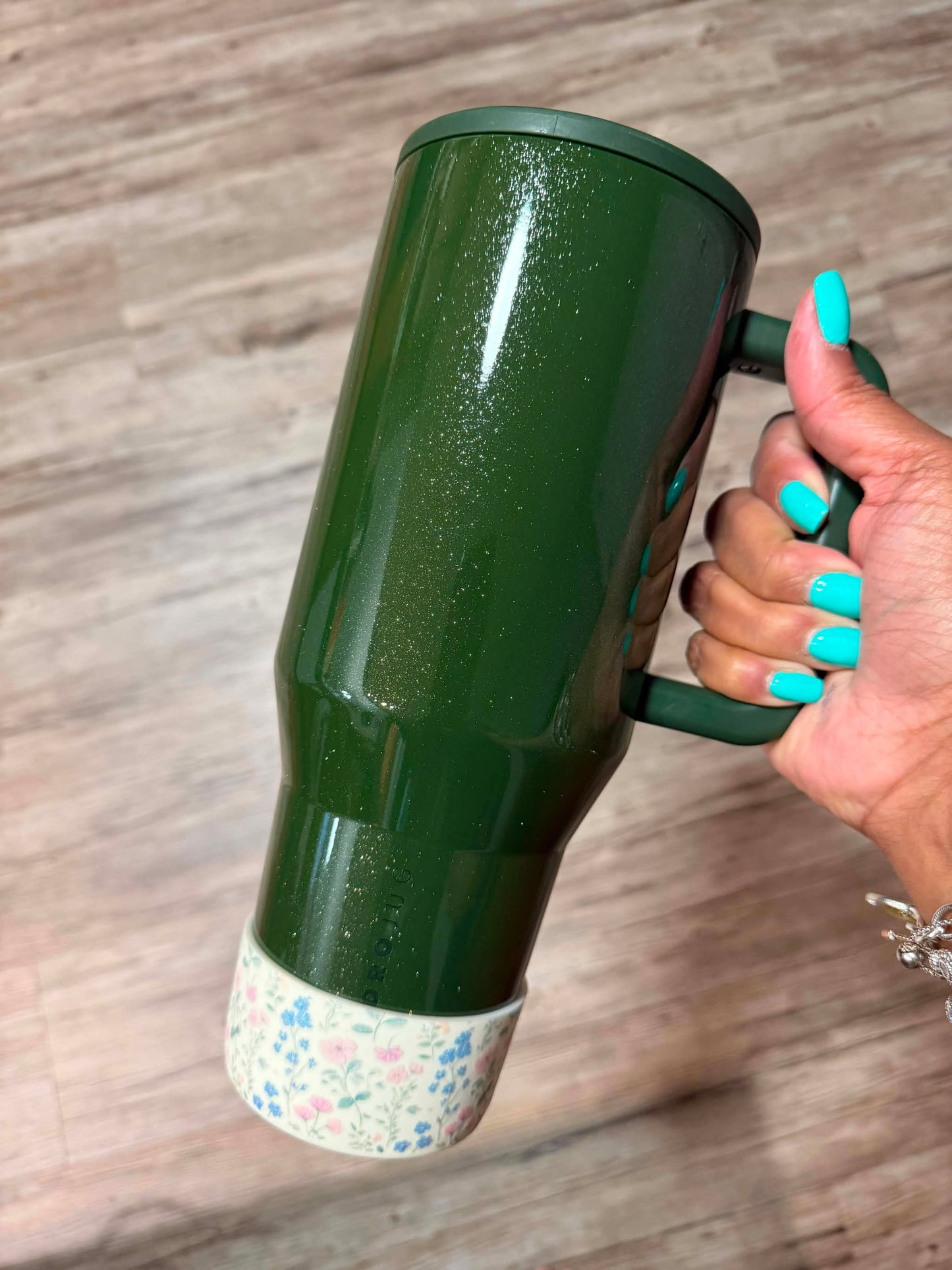 Forget Me Knot Meadow Cream- 3D Silicone Tumbler Boot