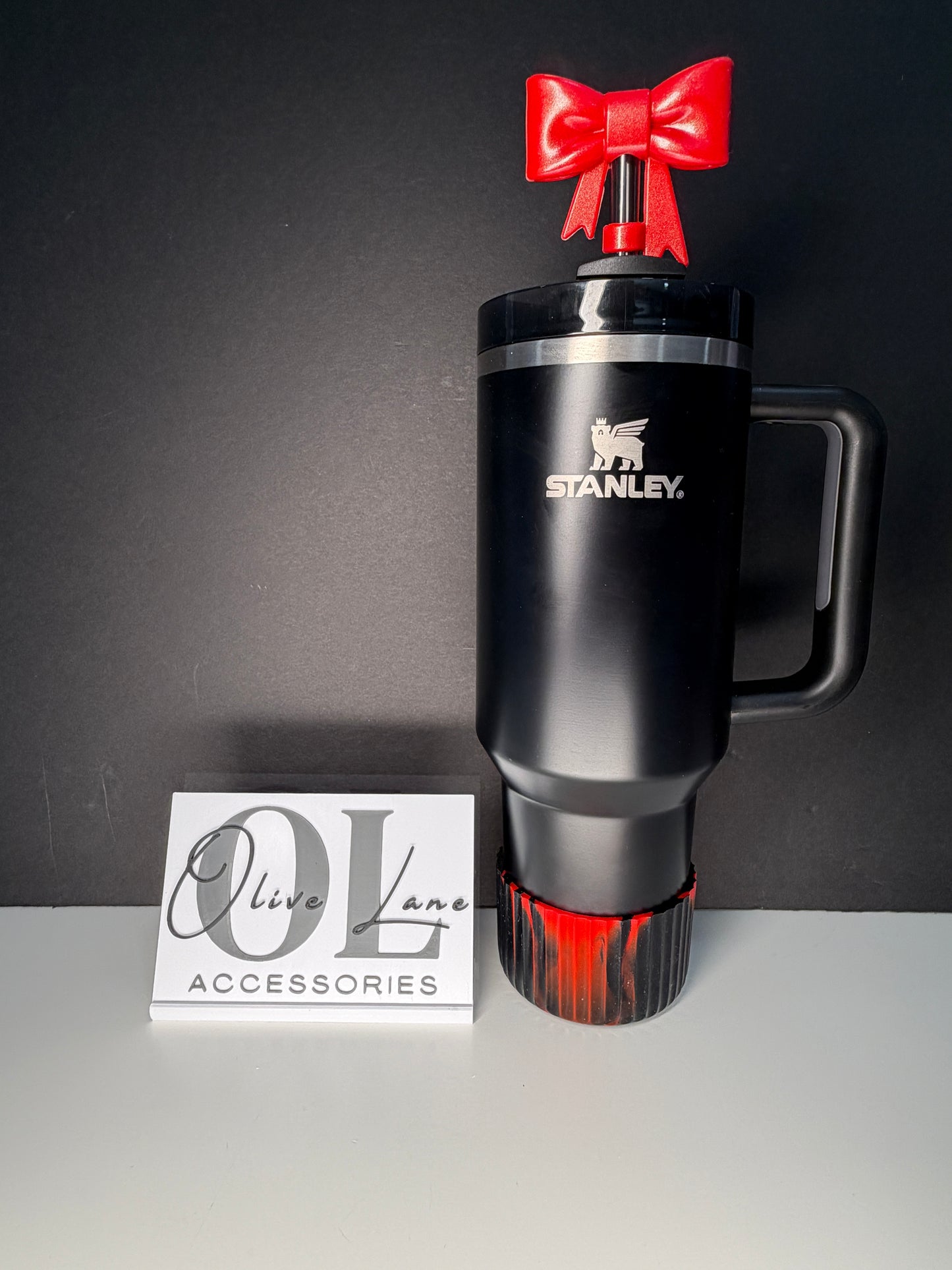 Black Red Shiny FLUTED - Silicone Tumbler Boot