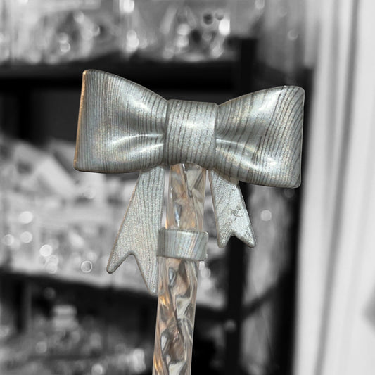 Silver Woodgrain Large Bow- Silicone Straw Topper 10mm