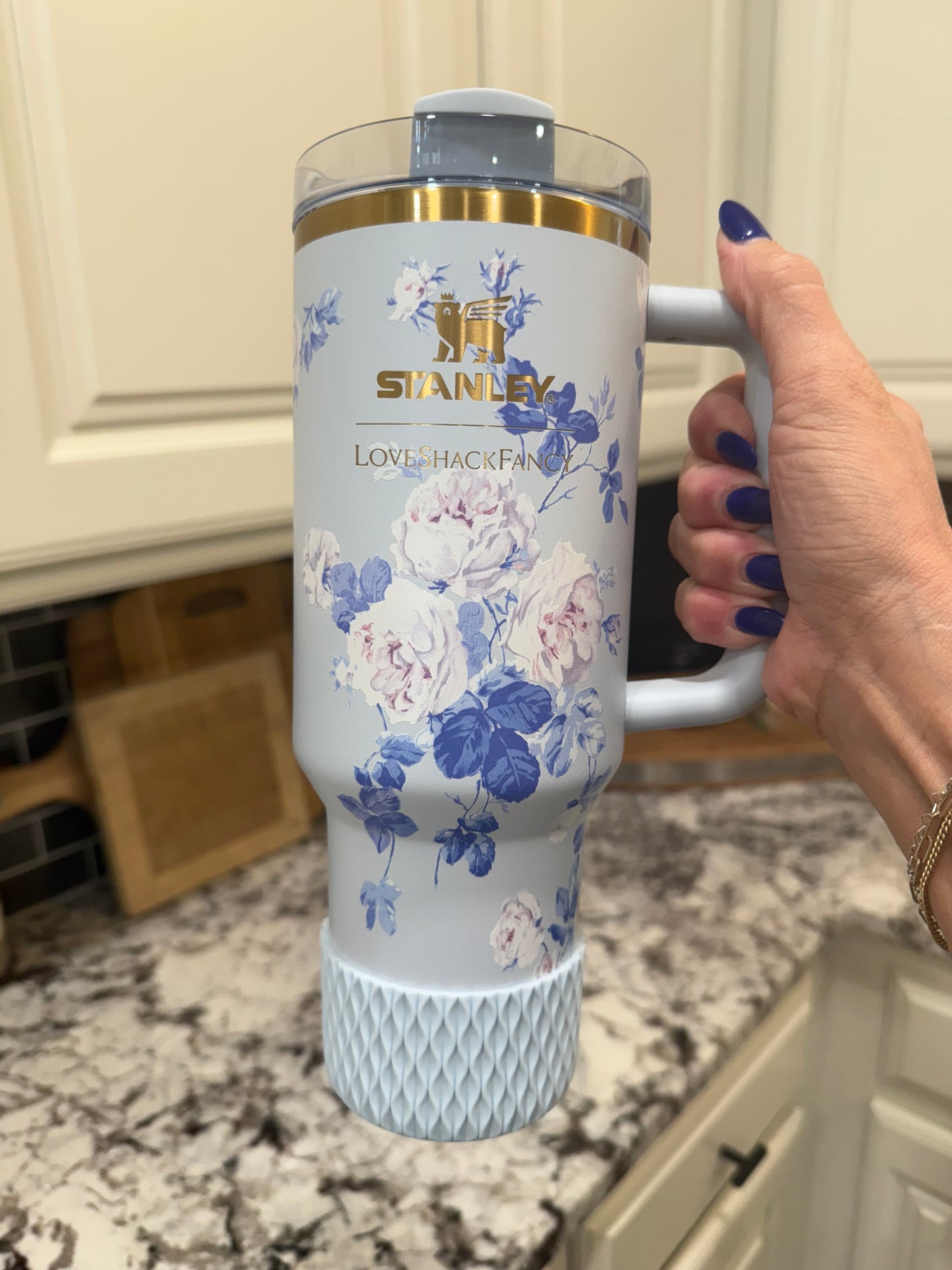 Everblooming Blue WAVES Silicone Tumbler Boot