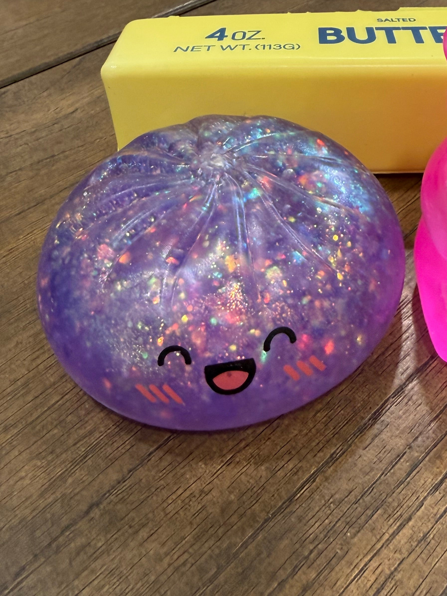 Dumpling Squishy Toy In Steamer
