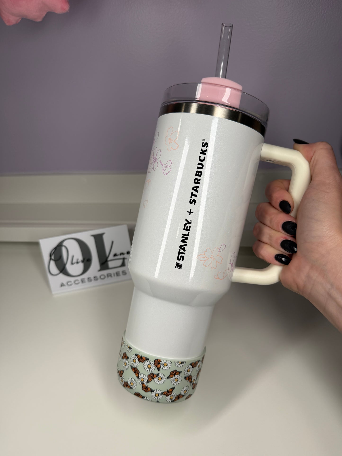 Monarch's & Daisies  - Silicone Tumbler Boot