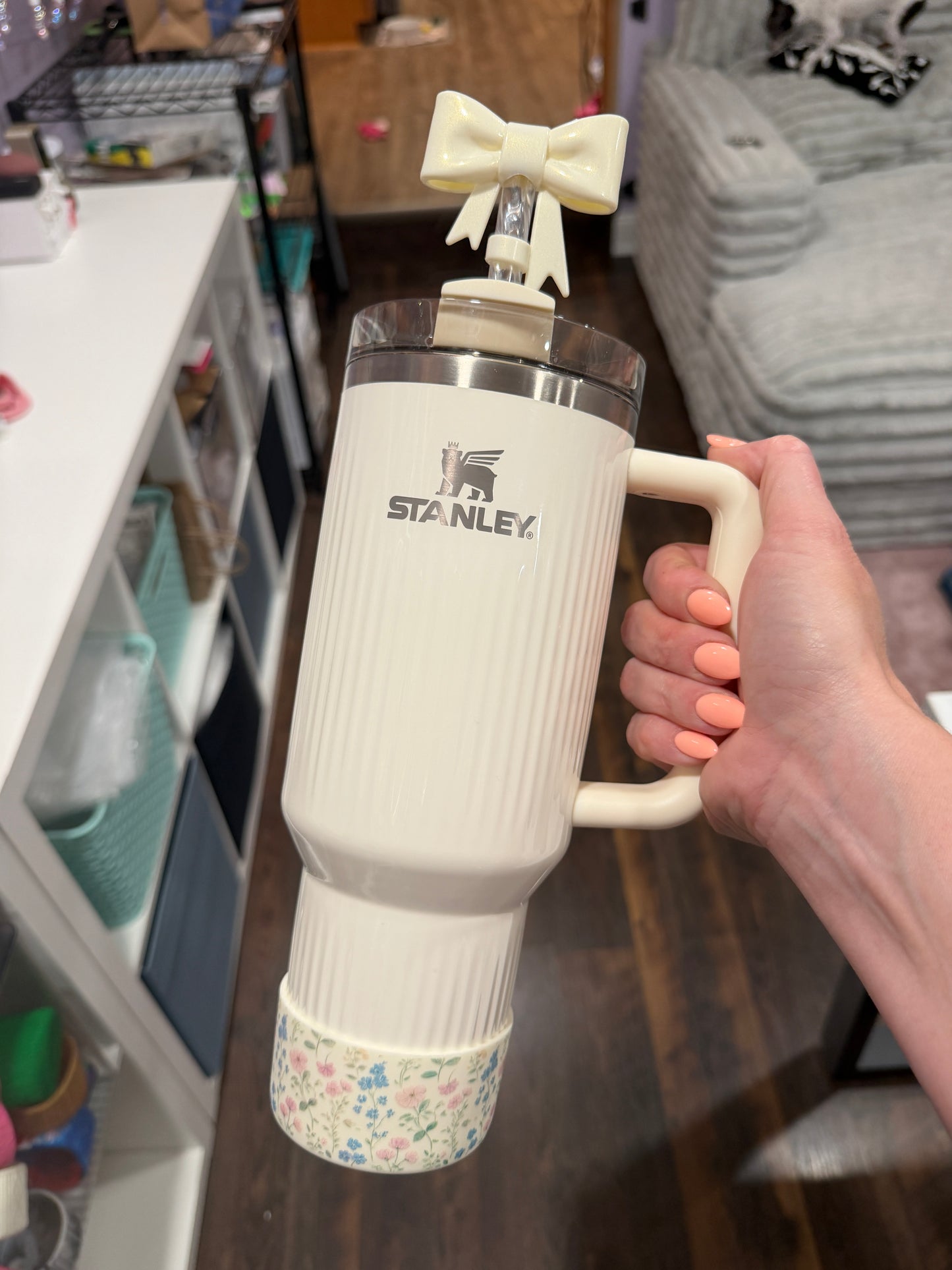 Forget Me Knot Meadow Cream- 3D Silicone Tumbler Boot