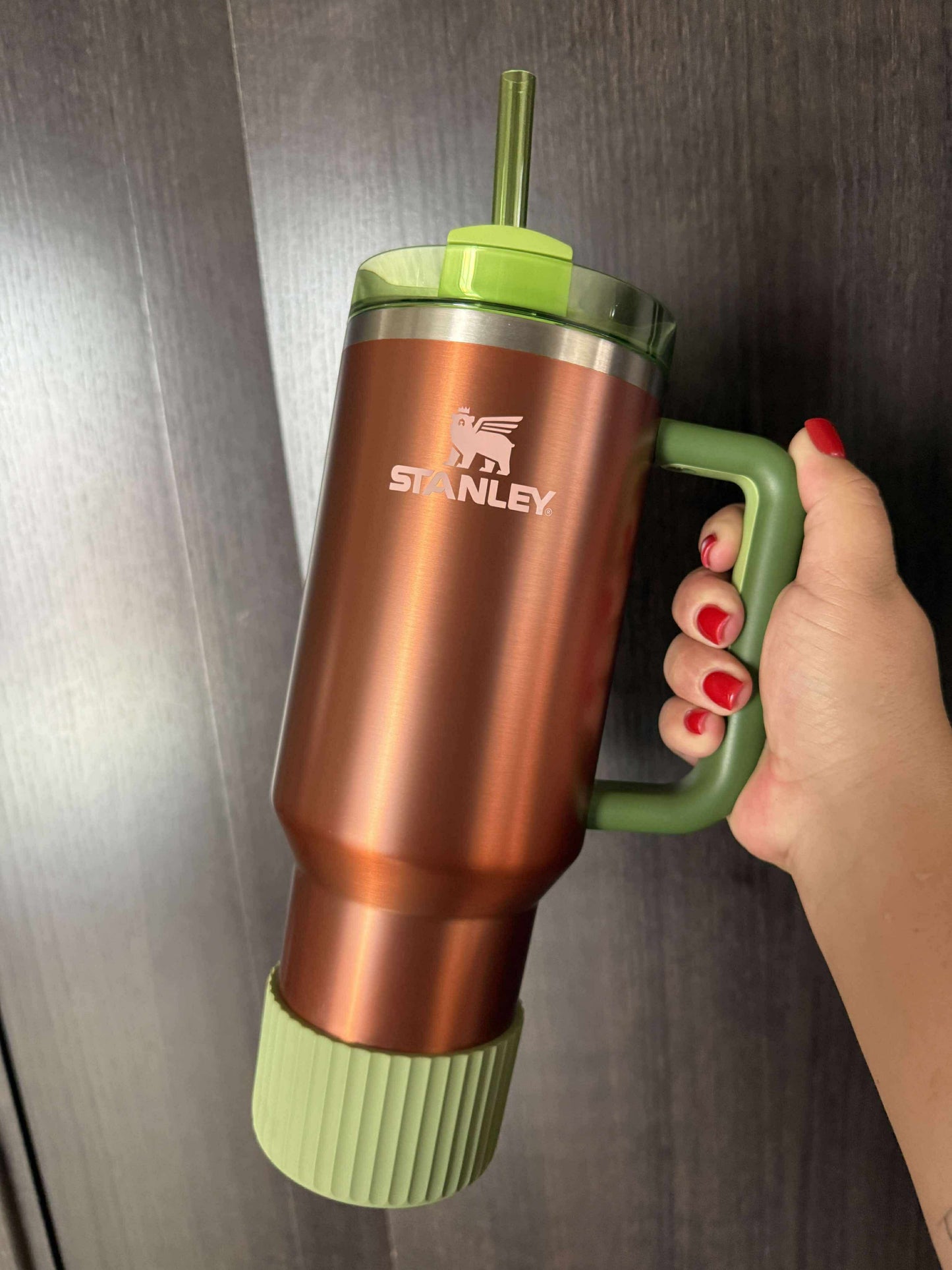Olive Pearl SxS FLUTED Silicone Tumbler Boot