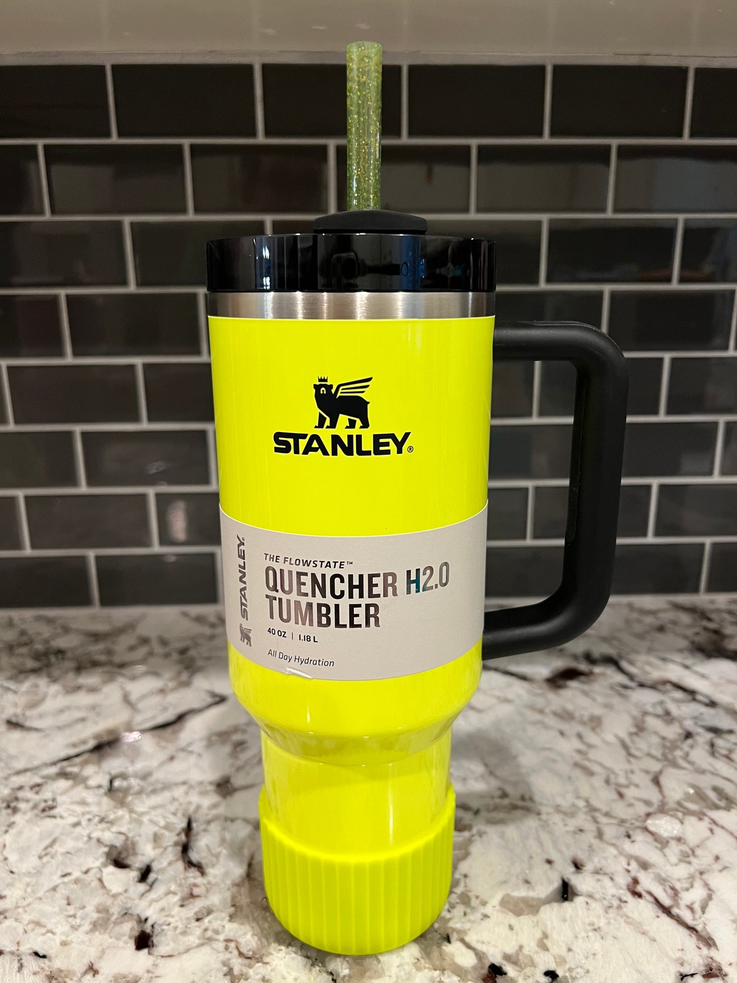 Bright Yellow Glitter Straw (40oz Tumbler)