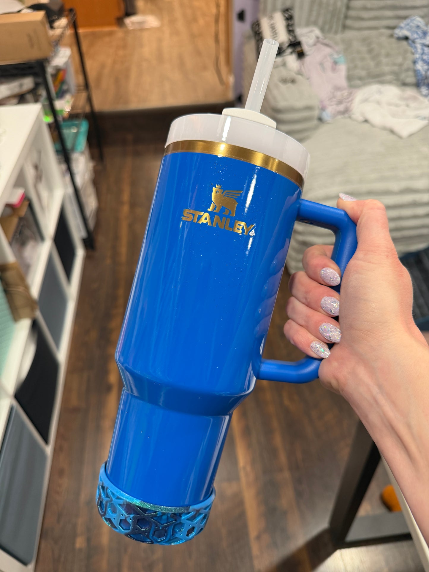 The Blues Swirl SHIMMER Shorty Waffle 3" - Silicone Tumbler Boot