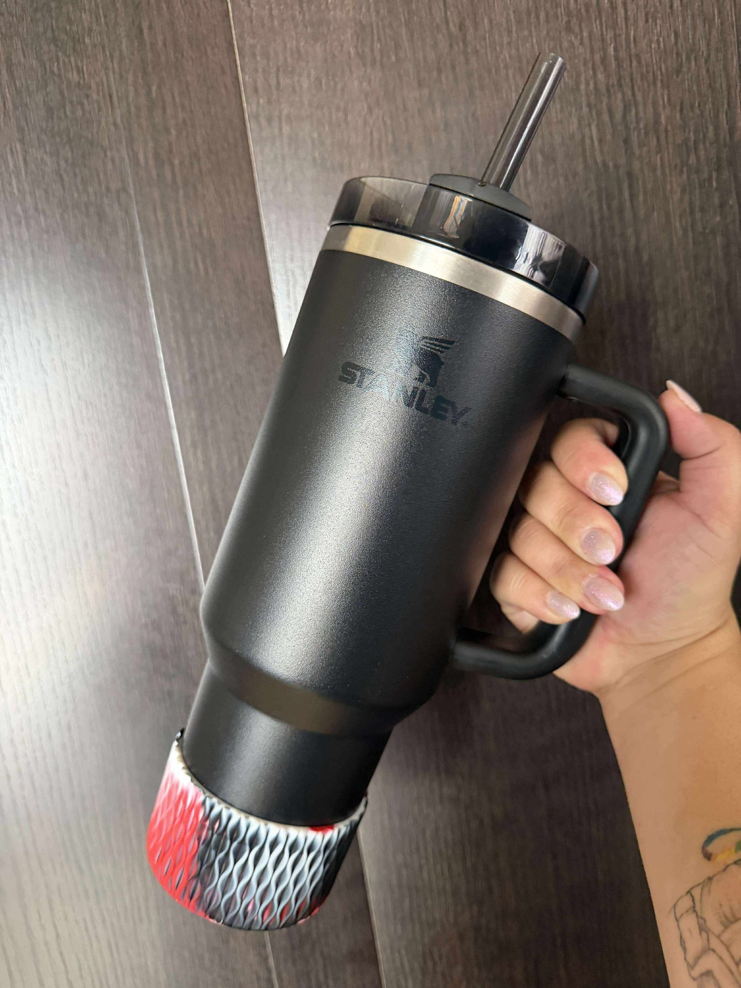 Red White Black - WAVES Silicone Tumbler Boot
