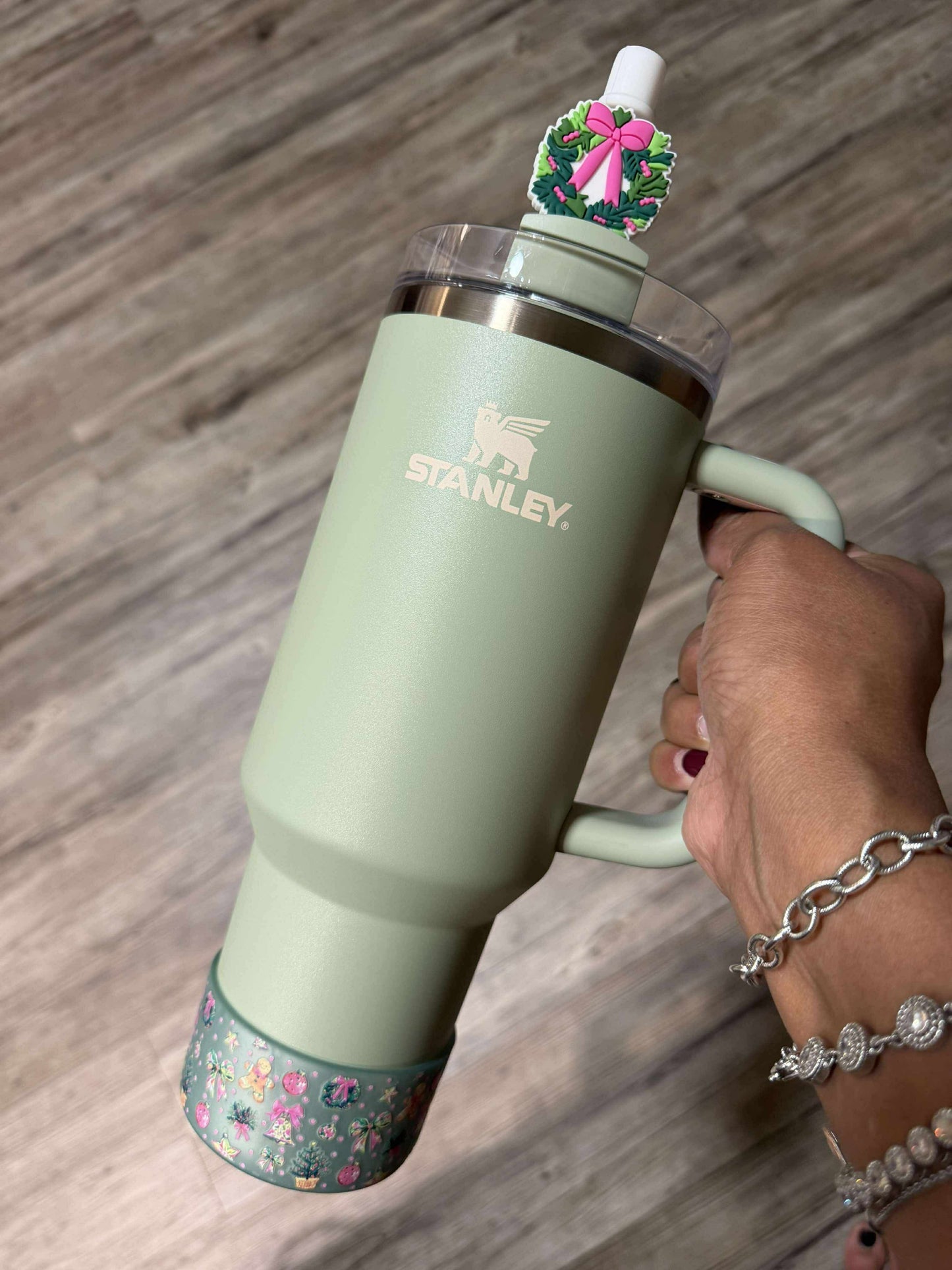 Coquette Christmas Sage Pearl - 3D Silicone Tumbler Boot