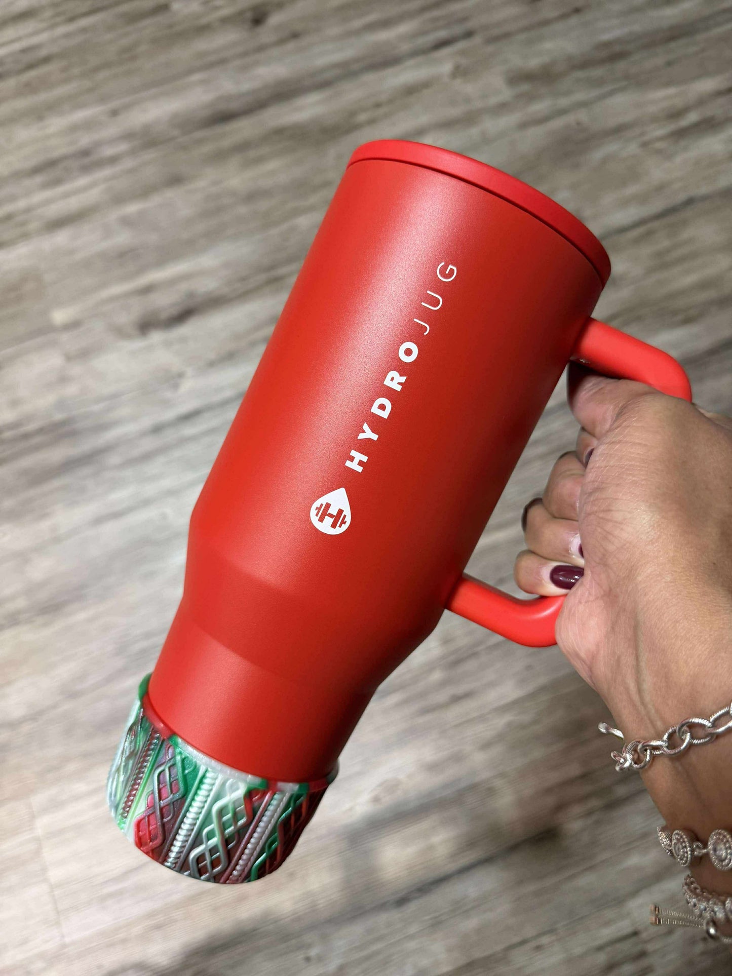 Holiday Swirl SHIMMER - SWEATER Silicone Tumbler Boot