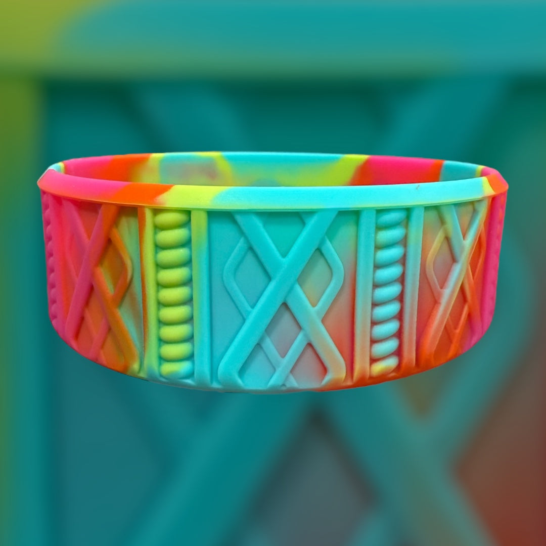 Summer Swirl Shorty Sweater 3.25" - Silicone Tumbler Boot