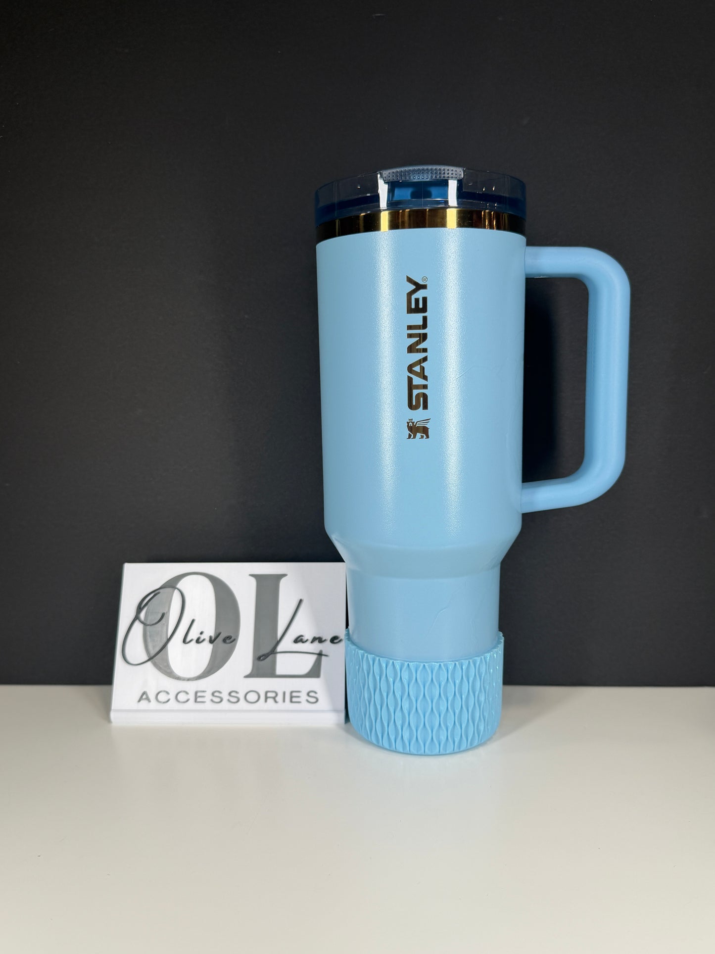 Baby Blue SHIMMER - WAVES Silicone Tumbler Boot