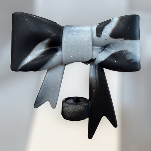 Black Silver Large Bow - Silicone Straw Topper 10mm