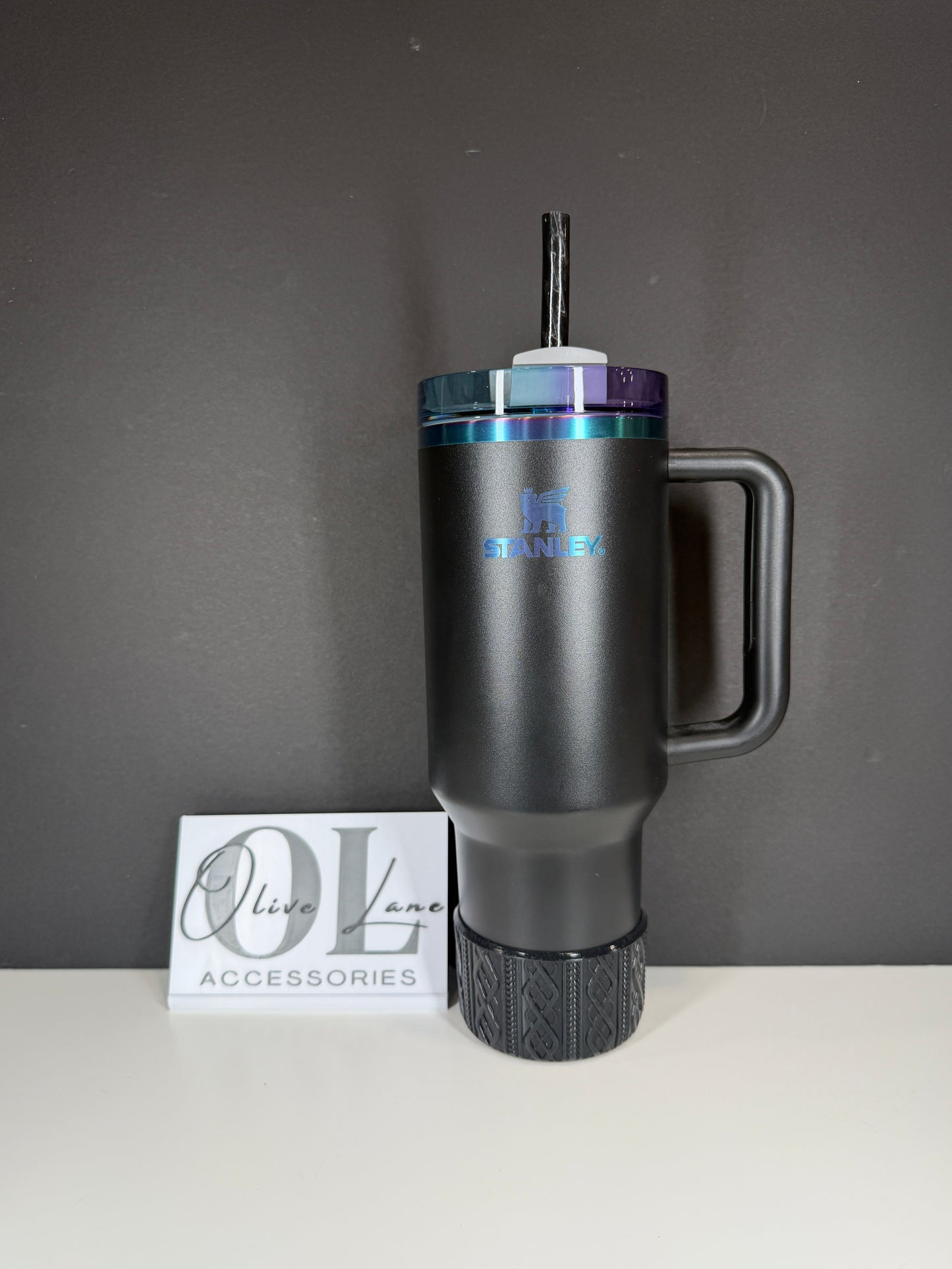 Black Metallic - SWEATER Silicone Tumbler Boot