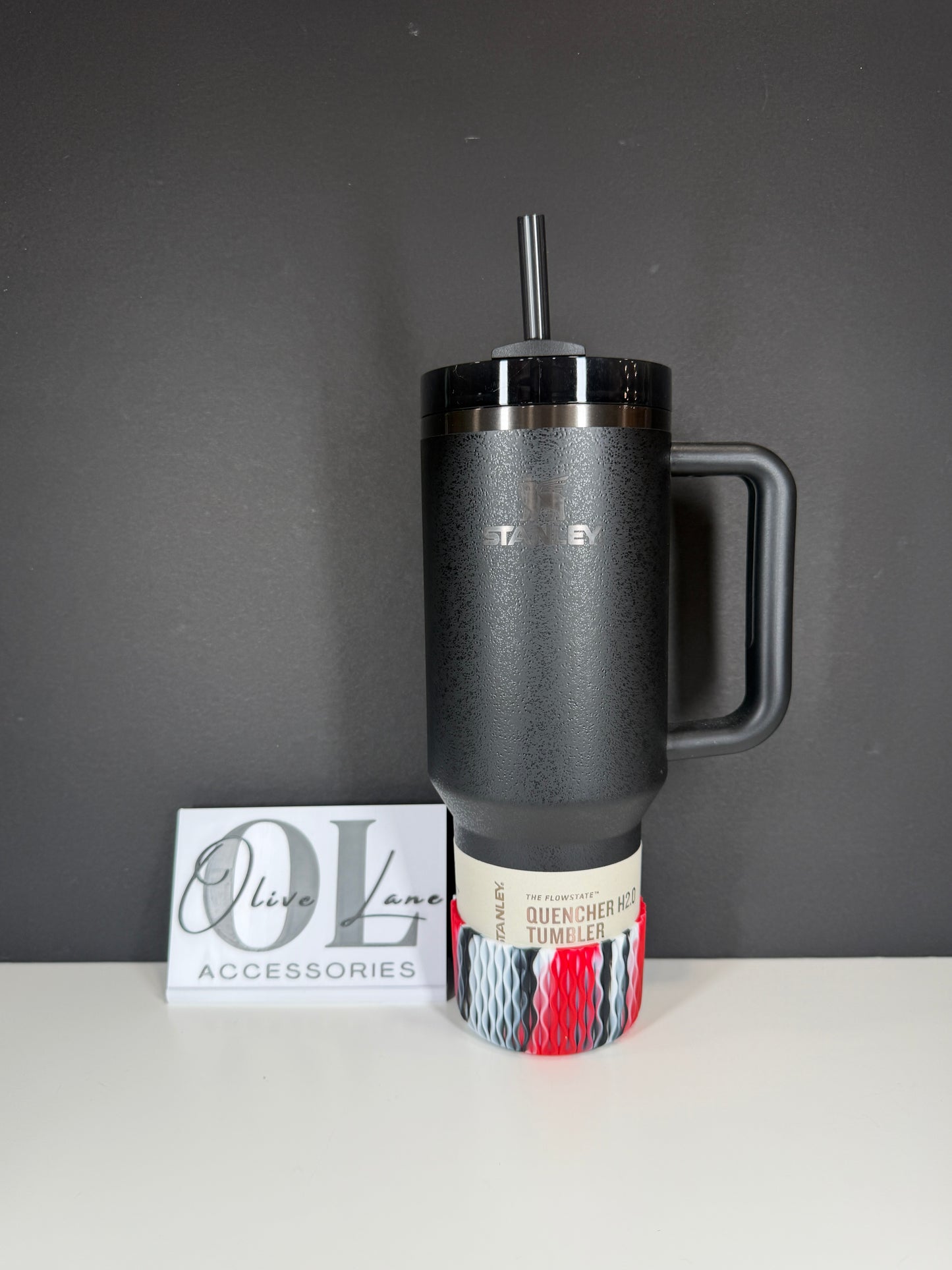 Red White Black - WAVES Silicone Tumbler Boot