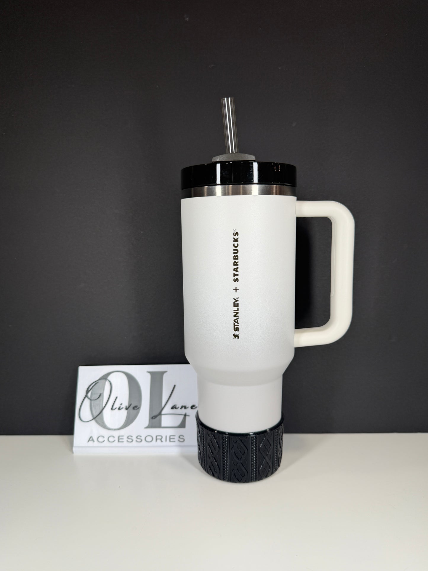 Black Metallic - SWEATER Silicone Tumbler Boot