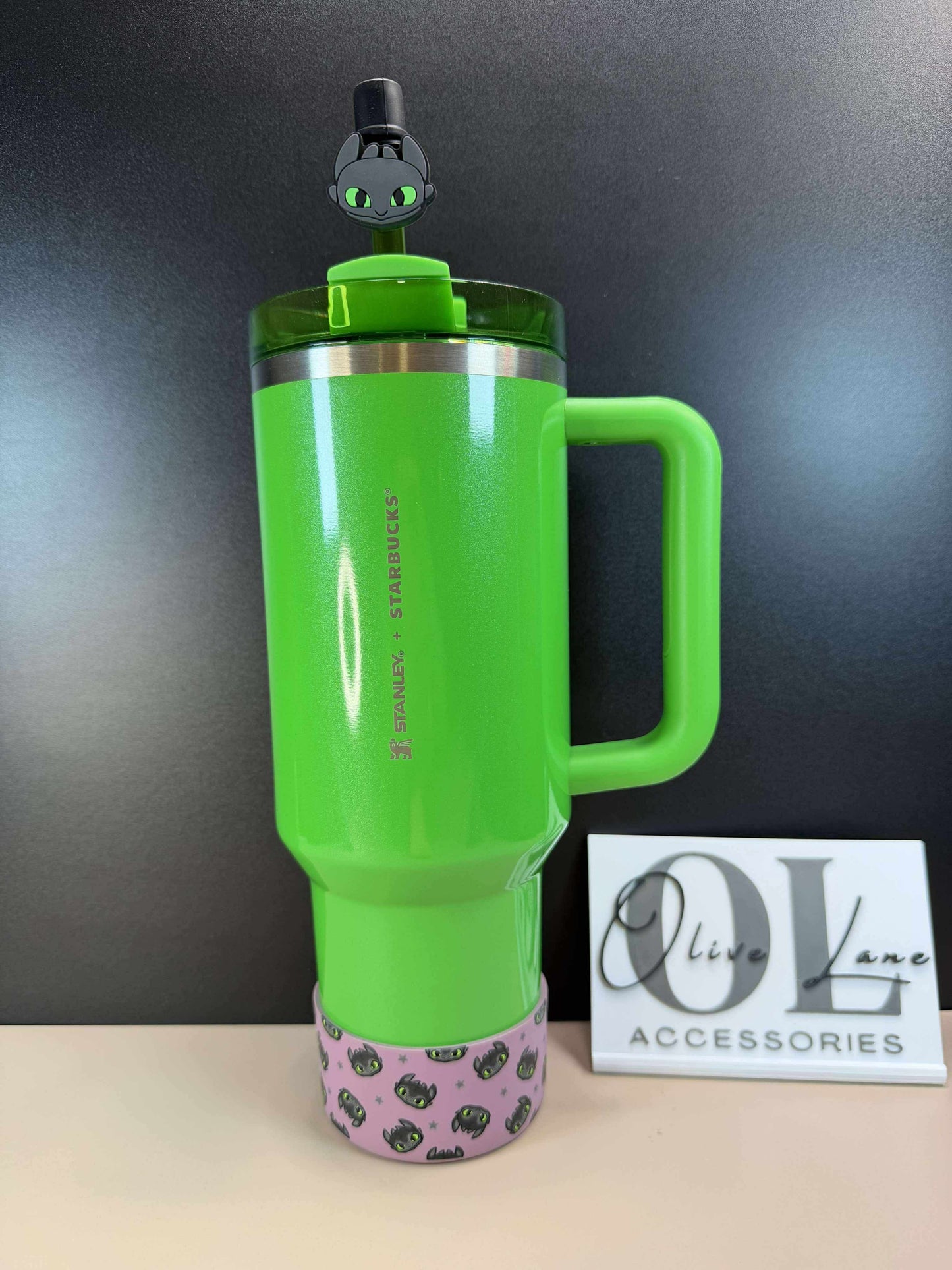 Toothless - Silicone Tumbler Boot