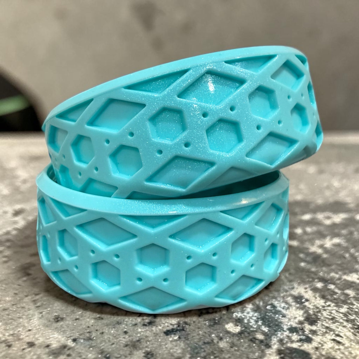 Aqua Splash SHIMMER Shorty Waffle - Silicone Tumbler Boot