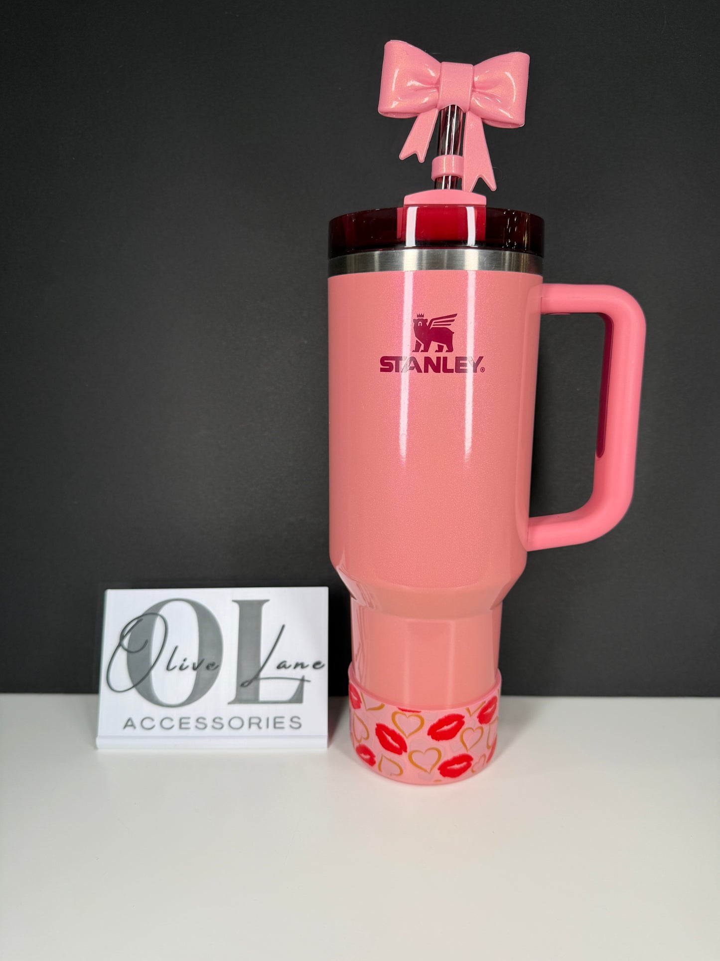 Kiss Me Blush Metallic - 3D Silicone Tumbler Boot
