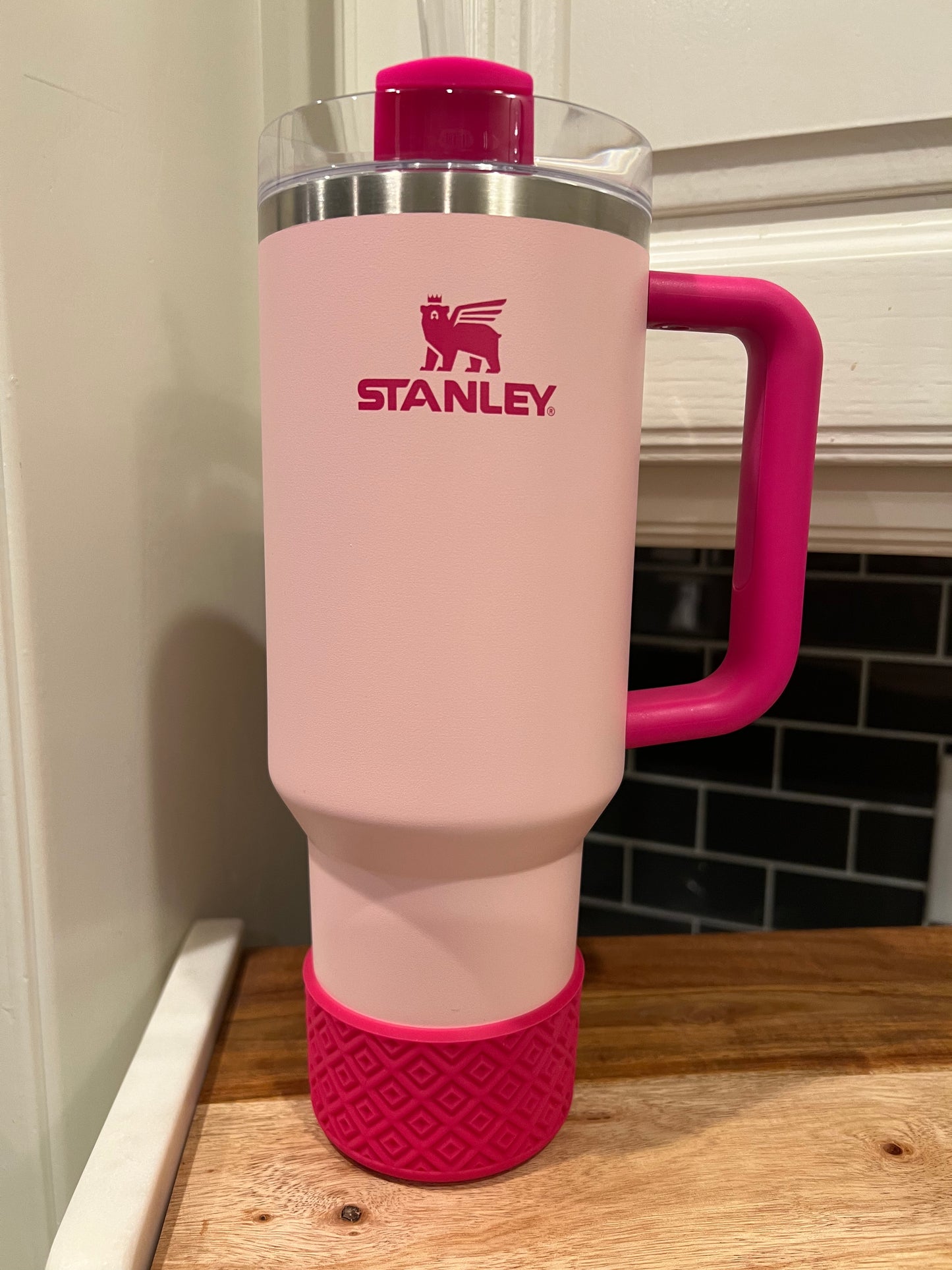 Valentine’s Pink DIAMONDS Silicone Tumbler Boot